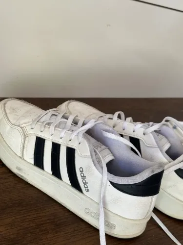 Tênis adidas original 