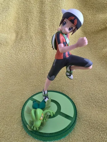 figure Artfx J Brendan with Treecko original com caixa