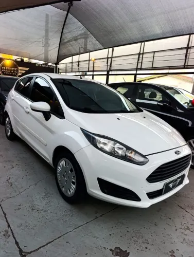 Ford Fiesta 1.5 16V Flex Mec. 5P 2014