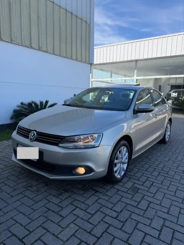 Volkswagen Jetta Comfortline 2.0 T.flex 8V 4P Mec. 2014