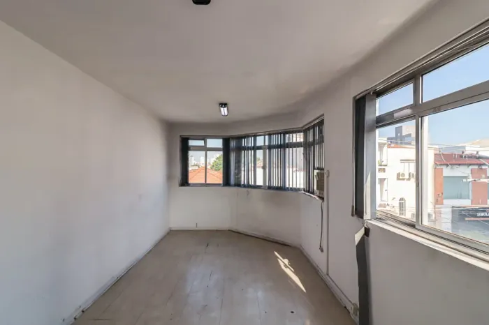 Sala comercial na Rua Tuiuti, 2403 - Sala 13 20 m²