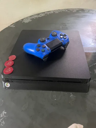 PlayStation 4 Slim