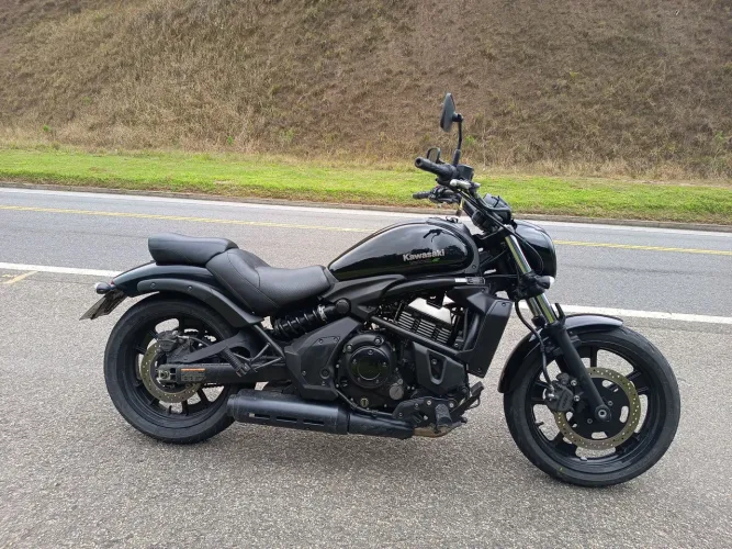 VULCAN 650 BAIXO KM C/ACESSÓRIOS