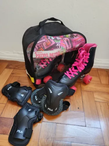 Patins Oxer Retrô N°38 + Joelheira e Protetor de Mão