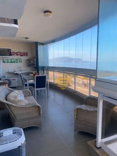 Apartamento em frente a praia com 4 quartos e 3 vagas para alugar, 160 m² por R$ 13.695/mê