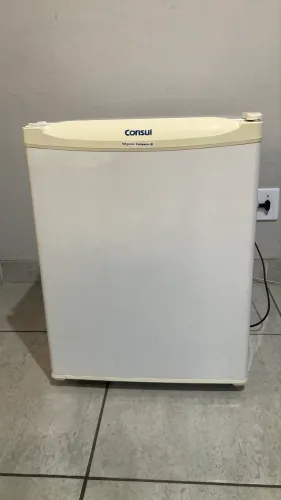 Frigobar cônsul compacto 80