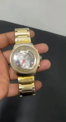 Swatch usado original, série ouro
