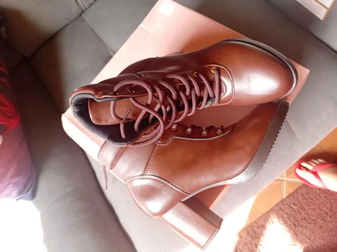 Bota Modare