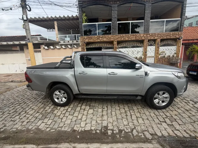 Toyota Hilux CD SR 4X2 2.7 16v/2.7 Flex Aut. 2017