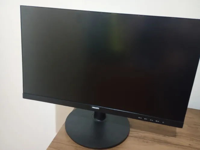 Monitor Philips 21.5 Borda Fina
