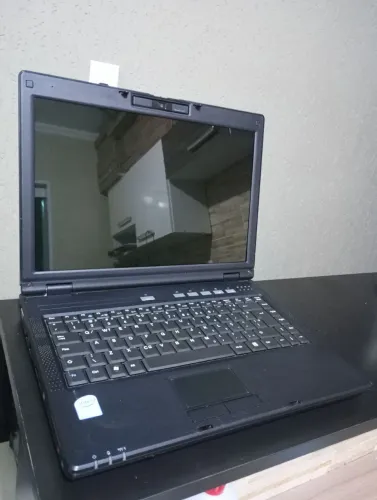 Notebook Positivo Mobile Z85 - NÃO LIGA - PARA CONCERTO OU PEÇAS - LEIA O ANÚNCIO