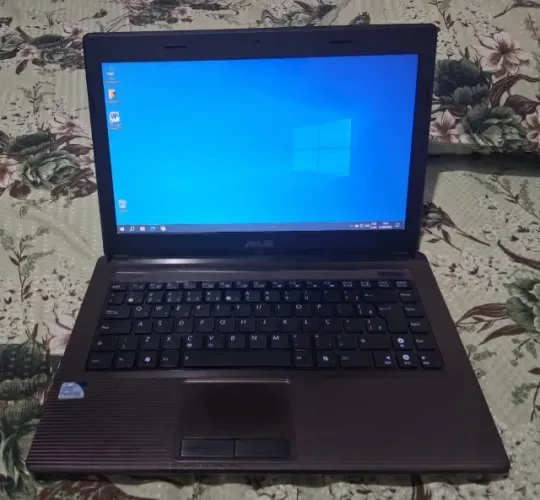 Notebook Asus, tela led 14 polegadas.