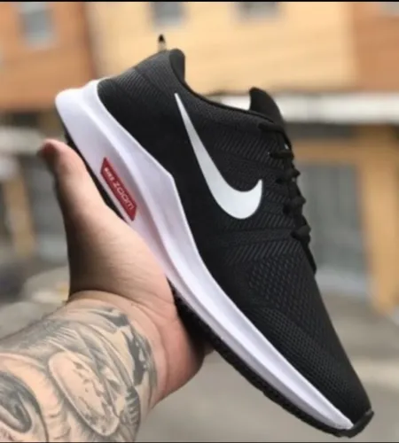 NIKE ZOOM PREMIUM - VÁRIAS CORES