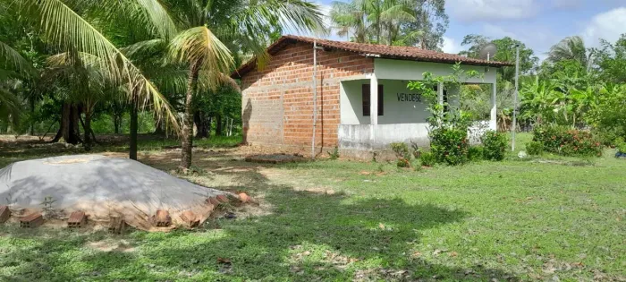 Vendo terreno com casa