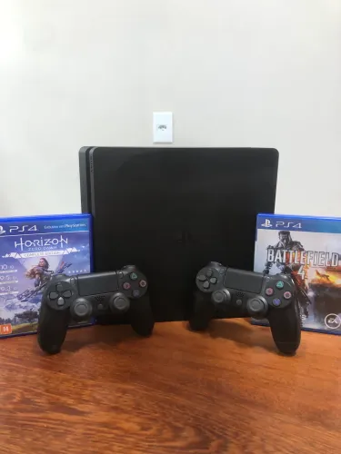 PlayStation 4 Slim 500gb muito conservado
