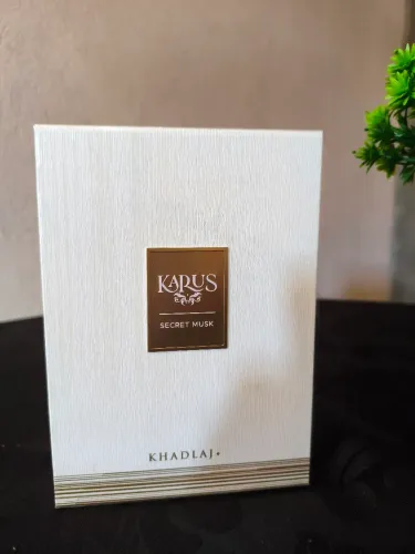 Perfume Árabe Khadlaj Karus Secret Musk (Arabians Tonka)