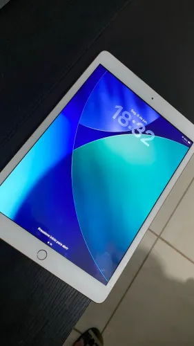 VENDO IPAD 8 32gb