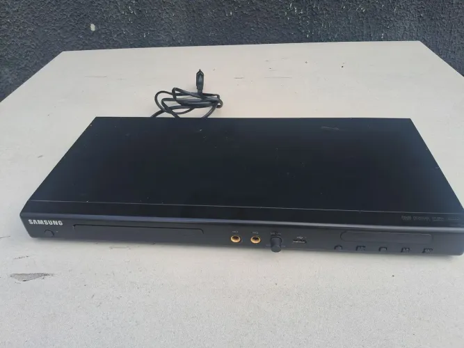 Aparelho DVD COM CONTROLE