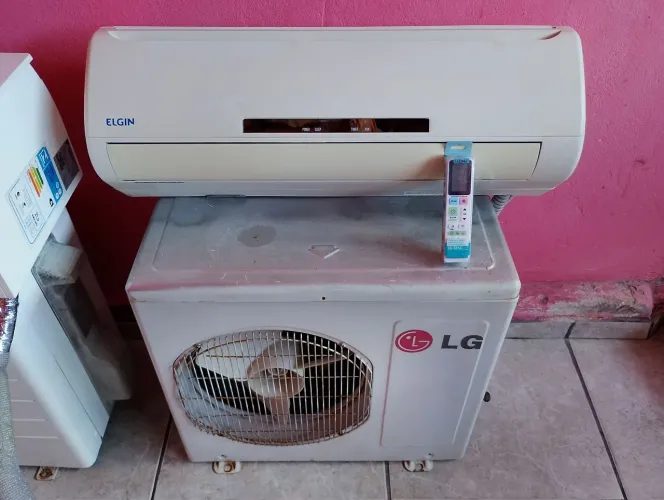 Ar condicionado Elgin 9000 BTU, valor já com instalação