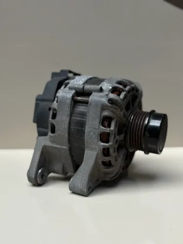 Alternador Original GM 14V 100A 26261634 Onix 1.0 Joy Usado Ótimo Estado