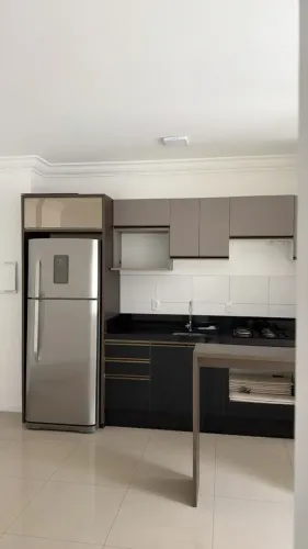 Apartamento de 2 quartos sendo 1 suíte em Camboriú. condomínio Incluso