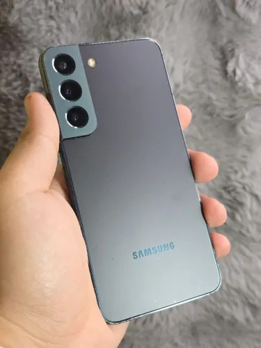 Samsung s22 128gb 8ram 5g Snapdragon