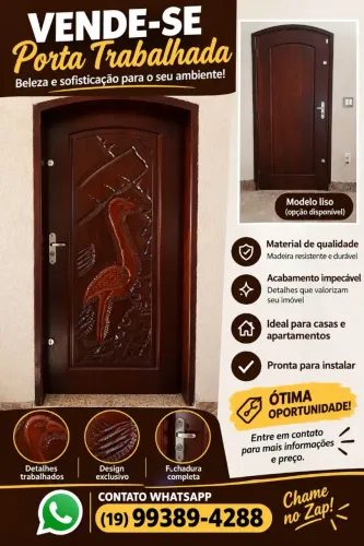 Vende-se Porta de Madeira Maciça