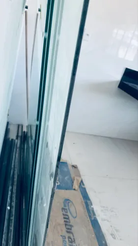 Vidro 4 vidros  temperado 08mm vidros novos que não foram instalados 