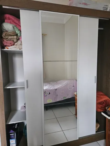 Guarda Roupa seminovo