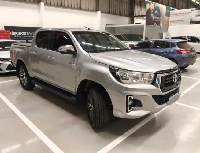 Toyota Hilux CD SRV 4X4 2.8 TDI Diesel Aut. 2020