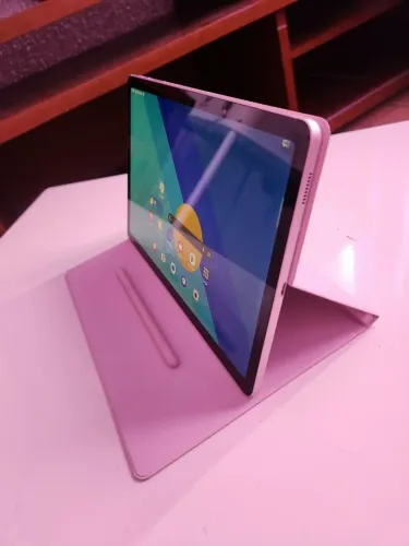 Tablet Samsung Galaxy Tab Rosa com Capa e S Pen
