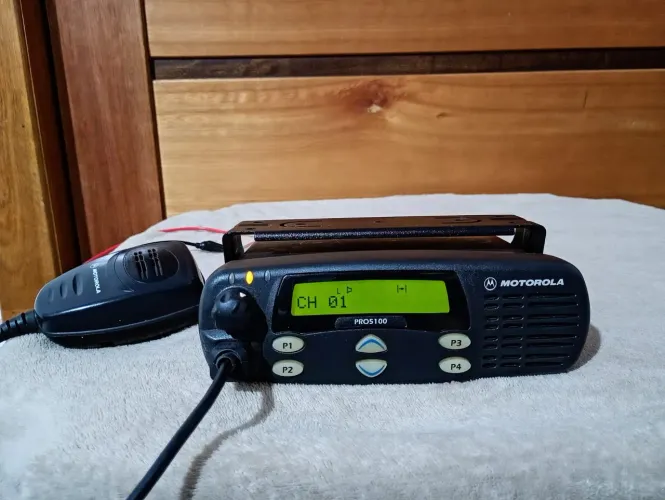 Rádio motorola pro 5100 vhf