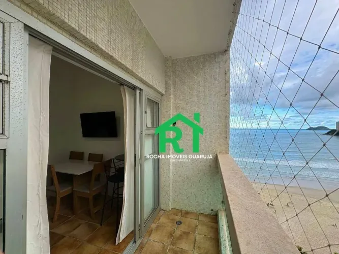 Apartamento beira mar com 2 quartos à venda em Pitangueiras, Guarujá