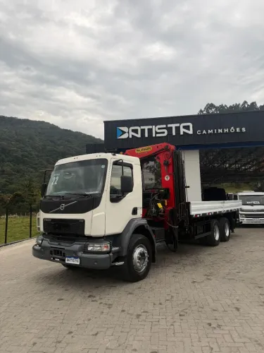 VM 270 6x4 2p (diesel) (E5)