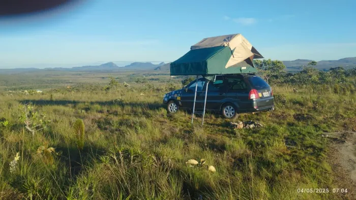 Barraca de teto automotiva Camping's World para 2 pessoas