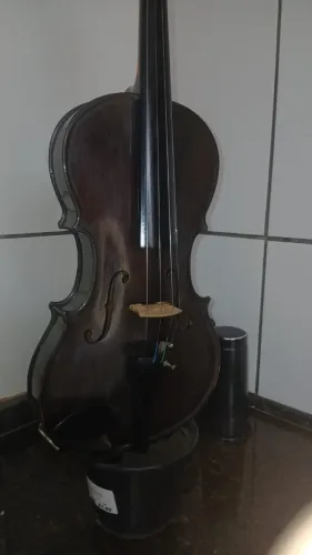 Violino antigo Tranquillo Giannini.