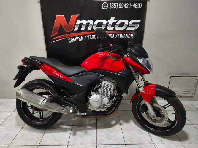 HONDA CB 300R