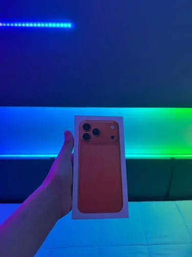 iPhone 17 Pro Max disponível para venda
