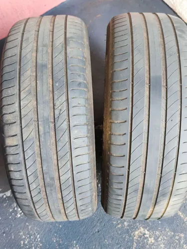 Pneus Michelin 205 55 16 Usados - bons R$230,00 CADA