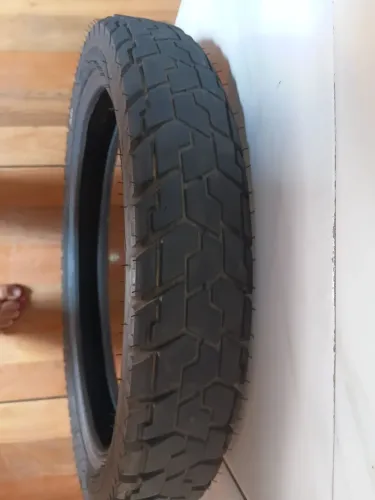 Pneu aro 17