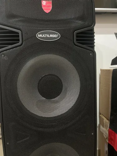 Caixa de som Multilaser de alta potência 