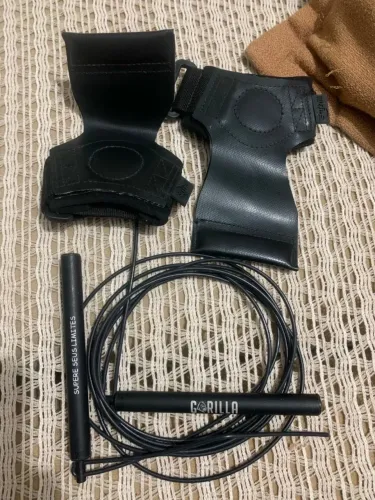 Kit para crossfit - corda + luva (grip)