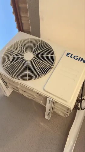 Vende-se Ar-condicionado ELGIN 12MIL BTUS
