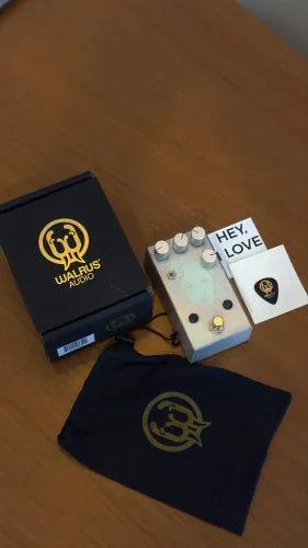 Walrus Júlia v2 platinum 