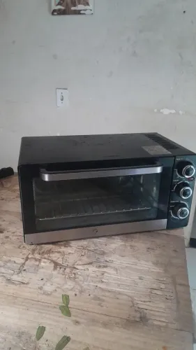 Forno elétrico midea funcionando