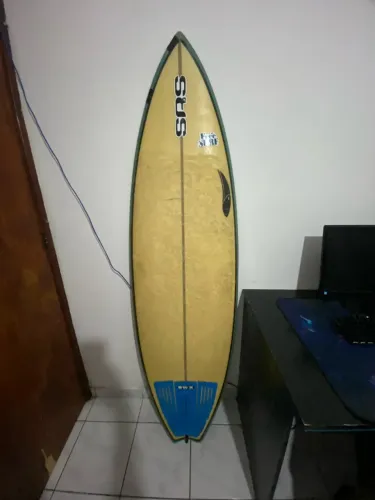 PRANCHA DE SURF SRS PROFISSIONAL 5?11 - Apenas R$ 1700