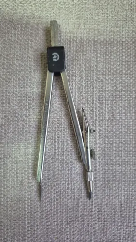 Compasso tradicional - STAEDTLER 557 13