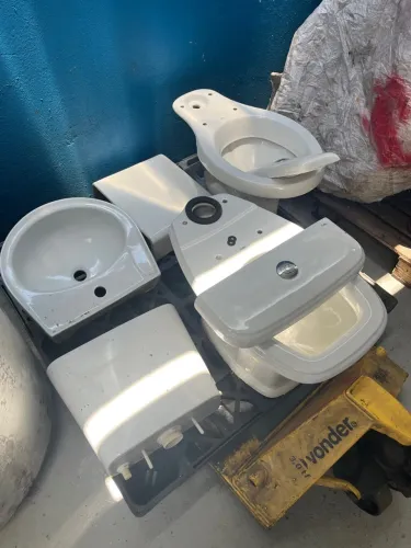 Vendo louças em excelente estado