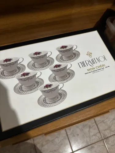 Jogo 6 xícaras em porcelana Lhermitage