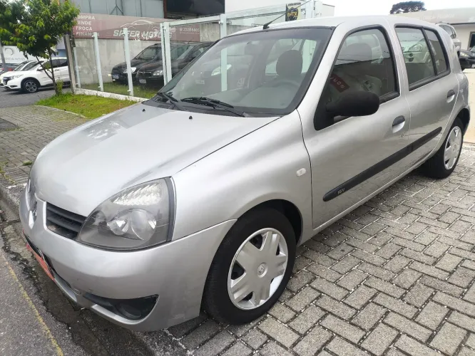 Renault Clio Hi-flex 1.0 16V 5P 2011